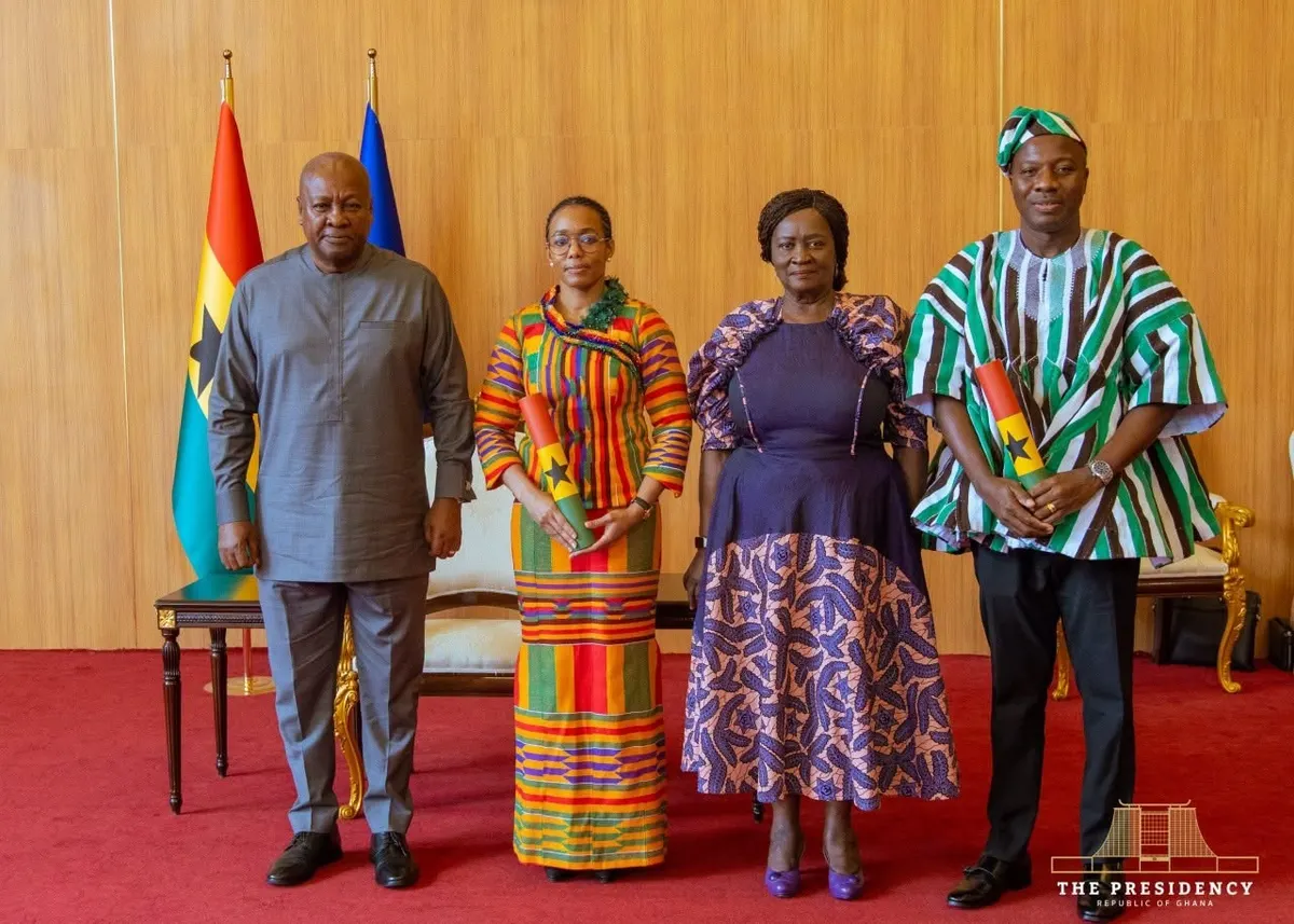 President Mahama gives scrolls of office to Mahama Ayariga and Zanetor Agyeman-Rawlings