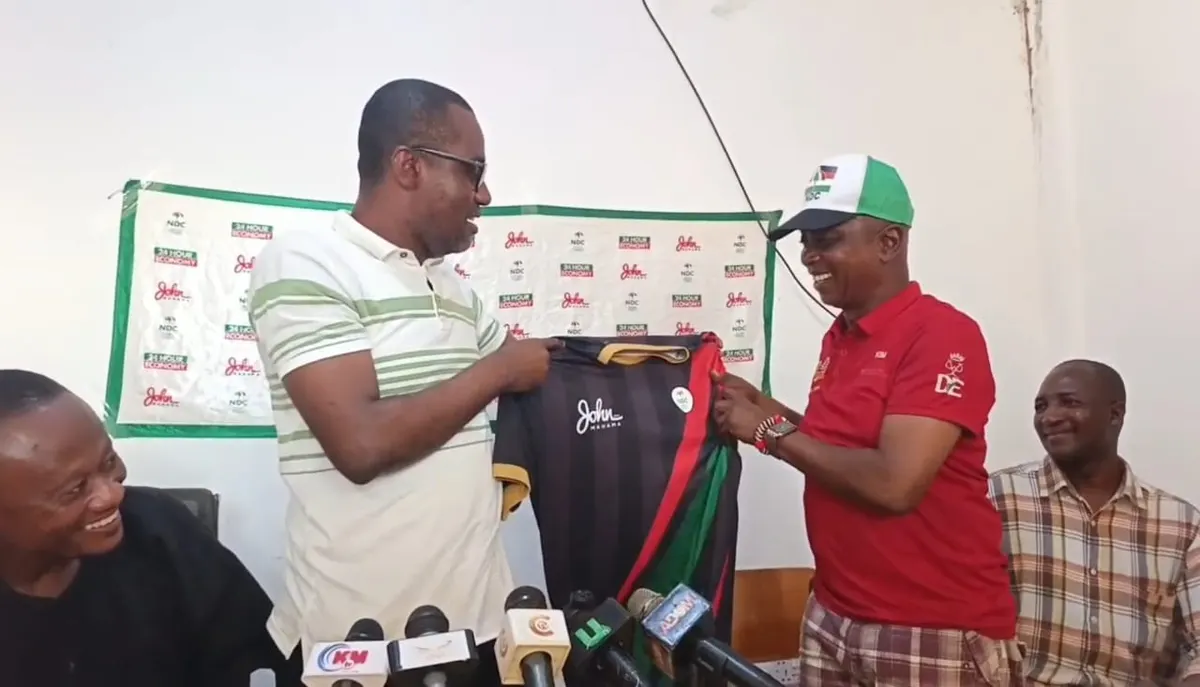 NPP member Clement Bonsu joins NDC in Sunyani