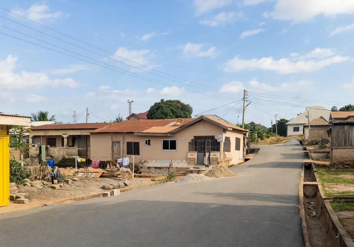 Kumasi: Aboabo Kesse residents resort to open defecation after demolition of only public toilet