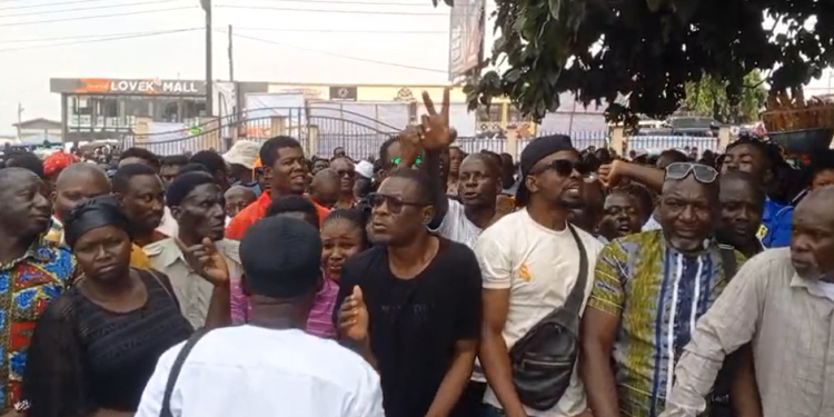Oforikrom NDC polls hit by ballot paper delays